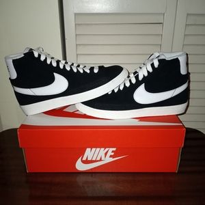 Nike Blazer Mid Black Sail White